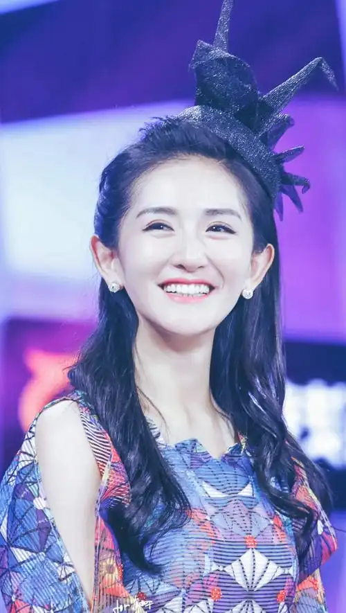 谢娜唯美迷人写真,这颜值太漂亮了,有没有被电到