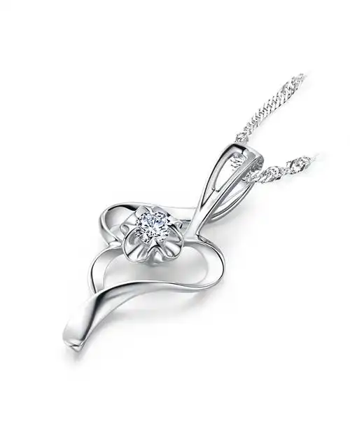周大福 宛约动人钻石白金pt950铂金钻石吊坠(不含项链)(定价)