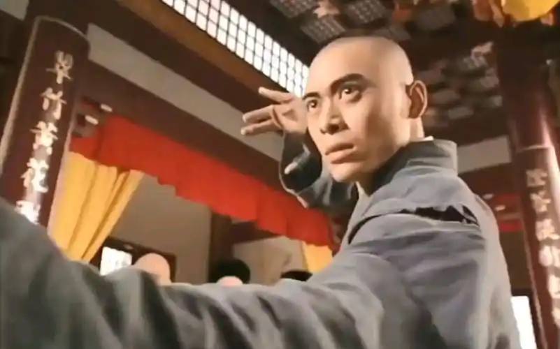 天龙八部解气少林寺虚竹vs鸠摩智卑鄙鸠摩智不敌使暗器