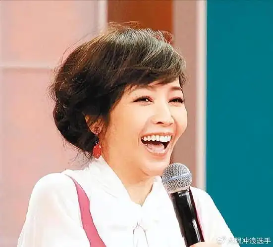 男友不断,曾是周杰伦白月光,侯佩岑以完璧之身嫁入豪门!