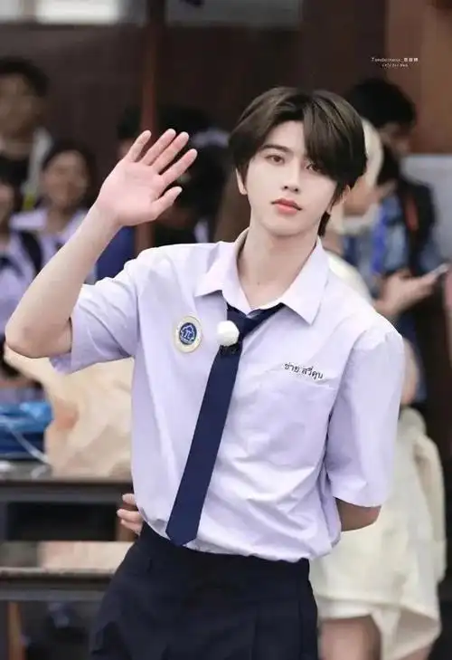 蔡徐坤镜头被删完,跑男收视率破历史新高-腾讯新闻