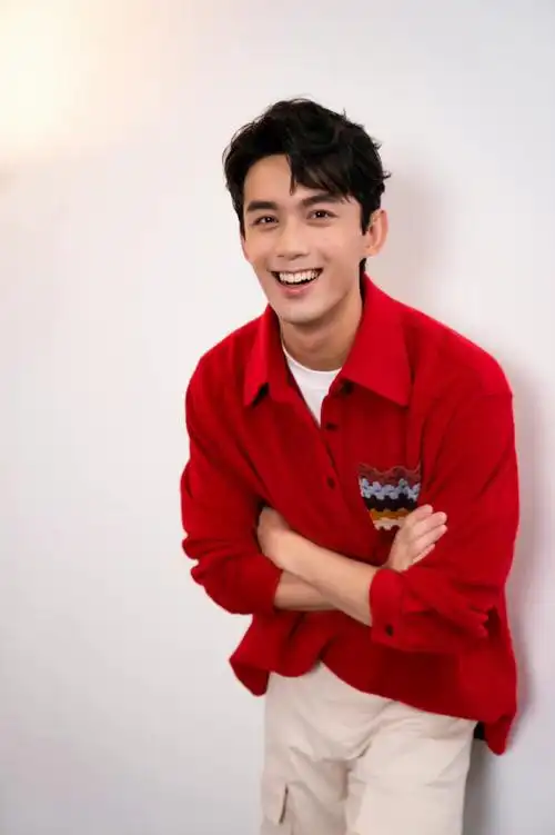 吴磊- 堆糖,美图壁纸兴趣社区