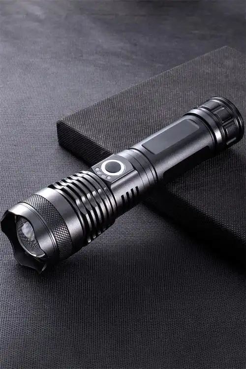 p50强光充电式led 锂电usb铝合金探照26650防身p70手电筒户外