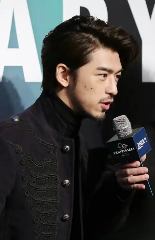 陈柏霖的成名史,你想知道吗?