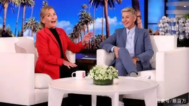 美国国民访谈节目艾伦秀爆纠纷,员工减薪6成,新冠如何毁了她?