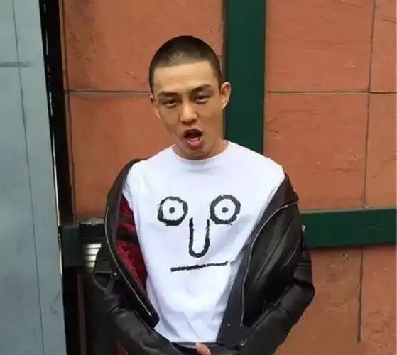 上一篇:男生剪寸头是不是很丑下一篇:秦俊杰闪电z寸头直击少女心