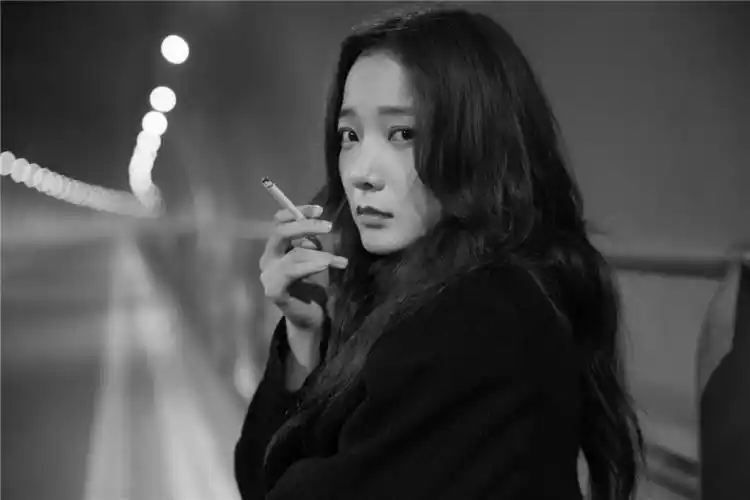 王珞丹《后会无期》剧照曝光 戏感充沛质感升级