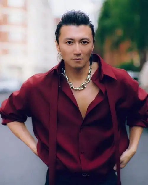 《esquire hk》十月刊封面故事,走在完美的钢线上(5)谢霆锋——多重