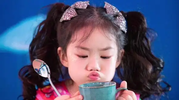 [lucky李乐祺]lucky和波妞一样都很可爱