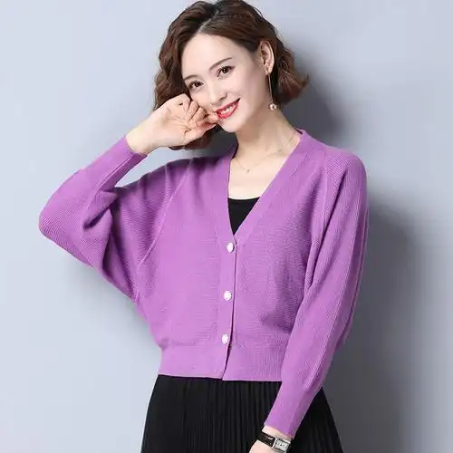 蝙蝠针织开衫女士短款洋气小外搭春秋装2020年毛针织衫