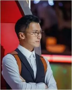 好声音导师现状大揭秘有人半年狂赚46亿有人暴瘦惊人60斤