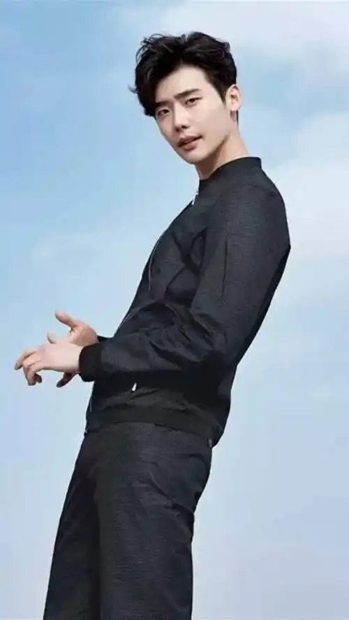 李钟硕,演员,男神,长腿欧巴,日韩明星,手机壁纸韩国演员李钟硕