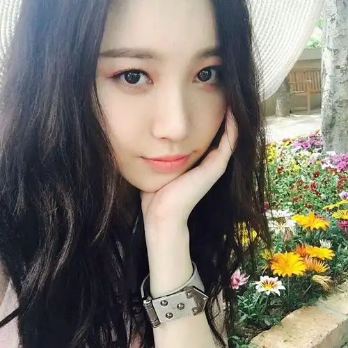 明星头像金亚荣