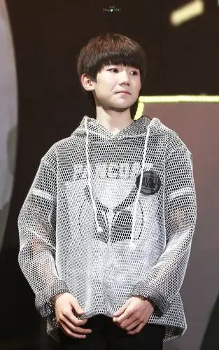 王源2015qq音乐年度盛典