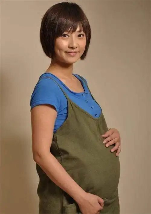 当时妻子张茜已经怀孕六七个月,但是因为意外,还是流产了!