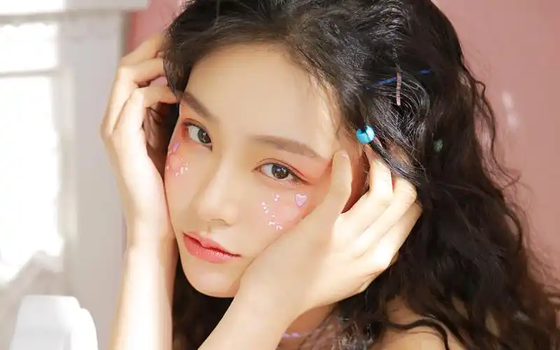 网红美女模特图片桌面壁纸