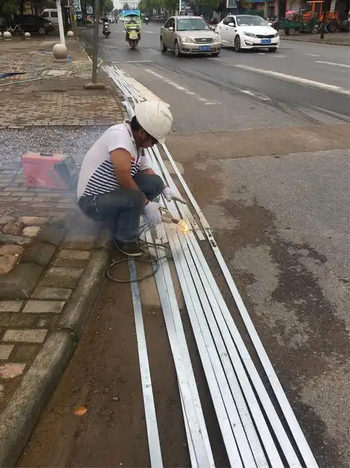 一标接地扁铁施焊