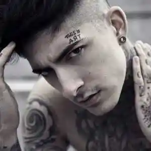 微信男生霸气社会头像社会霸气图片男生超拽吸烟纹身黑社会霸气拽头像