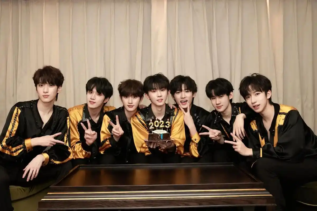 新的一年继续加油94.#时代少年团 #向全世界安利#我的神仙 - 抖音