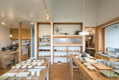 手工艺制作师的家简单干净工作室搬到家里自律人的装修品味