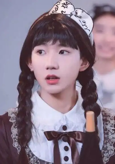 男明星女装照:许凯妖娆,王源乖巧可爱,他却让无数女生羡慕|刘昊然