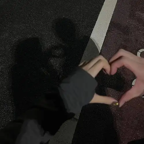 情侣拍照两个人的影子这样拍好好看0279