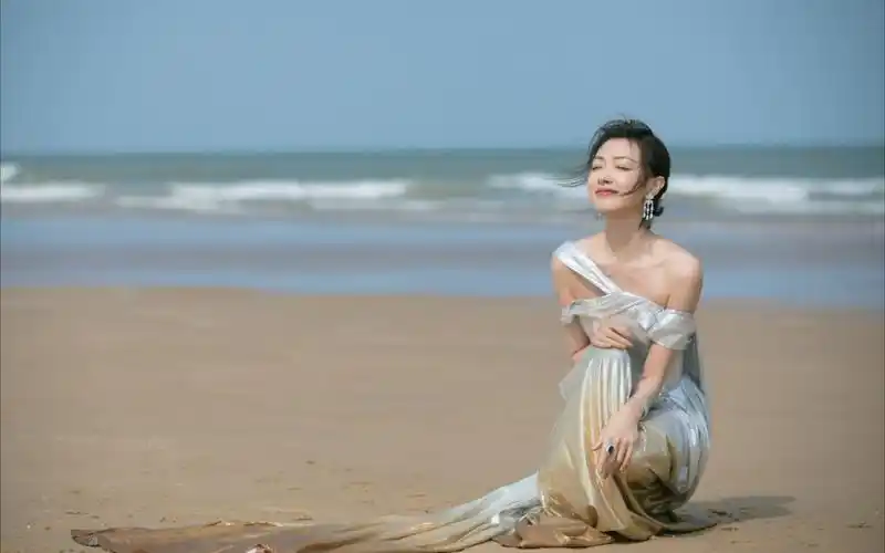 【万茜/声控】万茜青春芒果夜专访听写_哔哩哔哩_bilibili