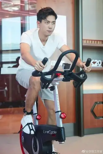 爱健身的男明星也太太太帅了吧