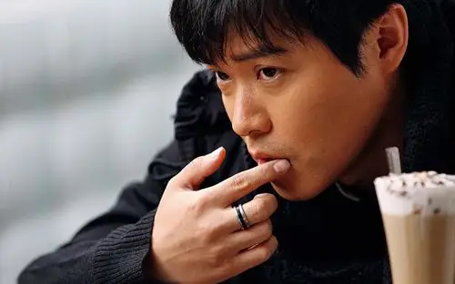 陈思成帅气图片_成熟男人的魅力