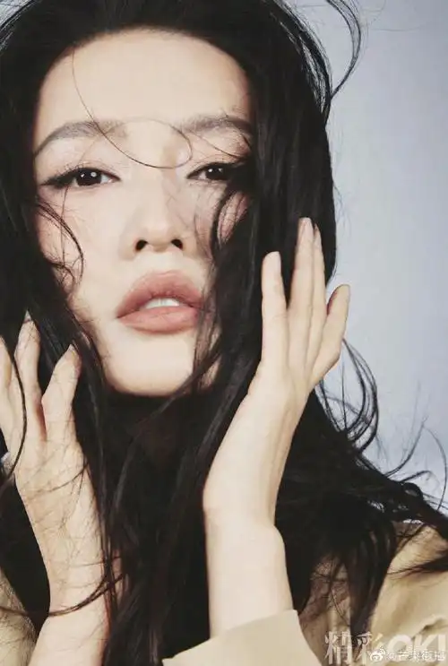 李沁摩登画报封面大片##李沁摩登女郎妆