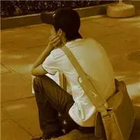 背影生背影带字微信头像森系小清新女生背影微信头像唯美伤感女生背影