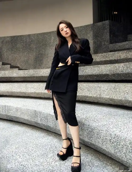 董璇智族深v背头造型##董璇gq摩登酷飒质感大片