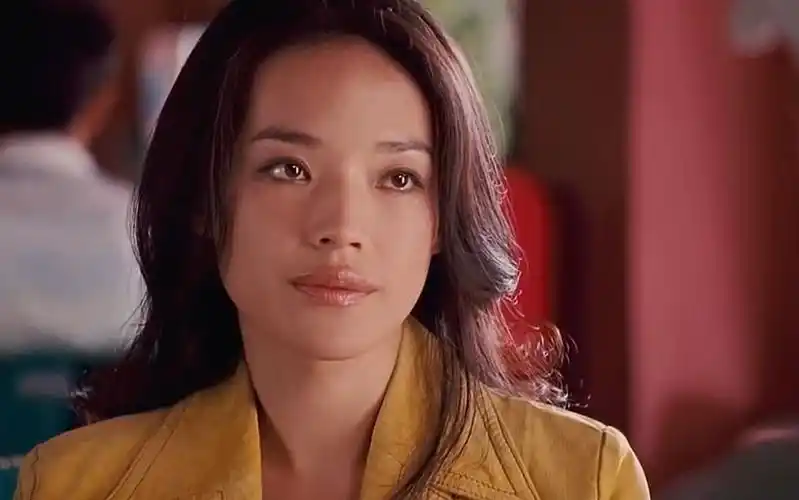 "只是会在心里头给他保留一个位置,有时候会走神会想念他,但仅仅只是