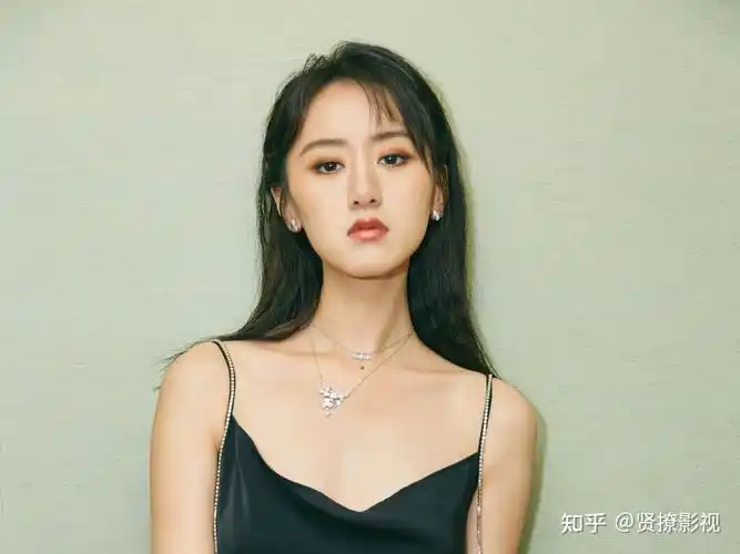 肖战当助教,王一博赚话题,热依扎资源咖,钟汉良改剧本,陈小纭 - 知乎