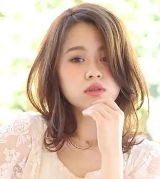 女生方脸最适合的发型图