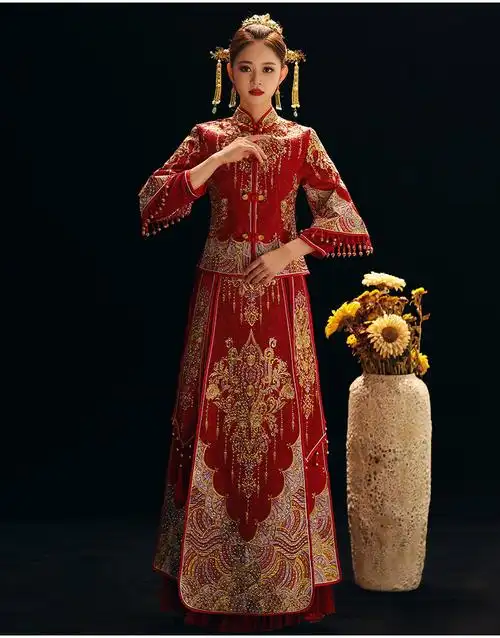 秀禾服新娘2018新款修身龙凤褂凤冠霞帔中式婚纱出阁敬酒服秀和服