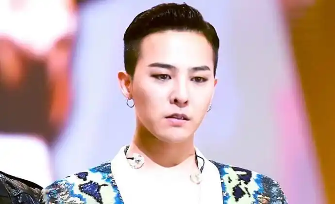 权志龙为什么取关孟佳孟佳权志龙在一起过是真的吗