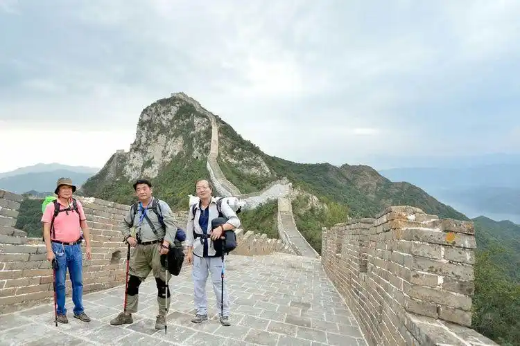 修缮后的箭扣长城——鹰飞倒仰段