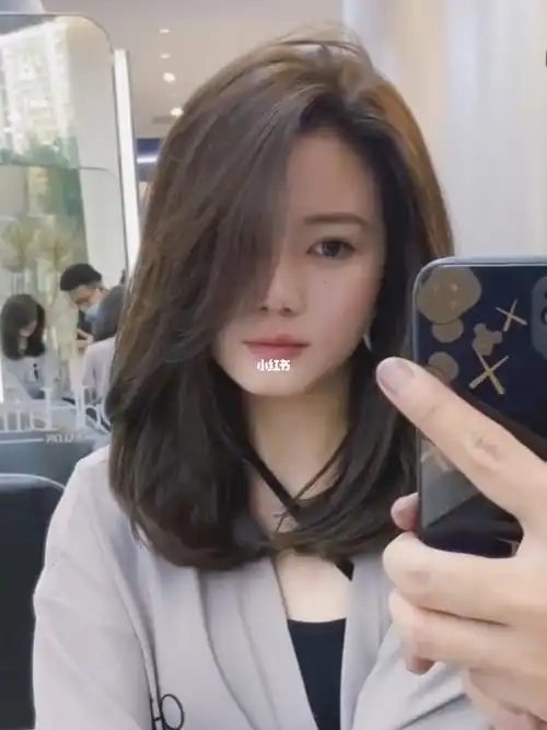 锁骨发烫发适合头顶服帖发量少蓬松免打理