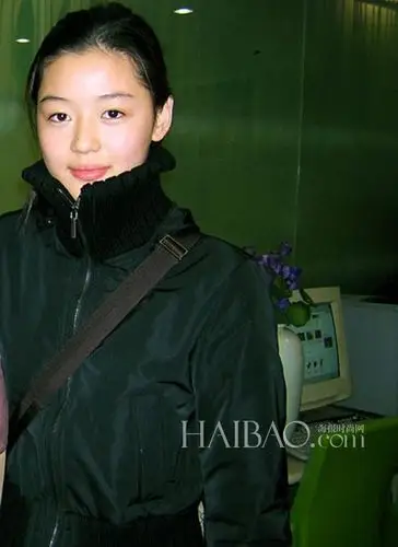 全智贤几十张清纯旧照全回顾:卖萌搞怪耍酷样样都在行