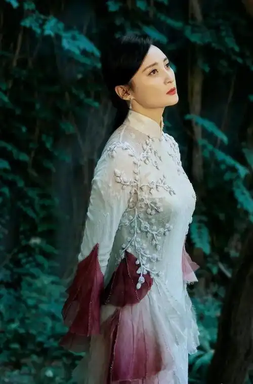 勾魂女子旗袍照汤唯刘亦菲柳岩陈数一个一个迷死人了