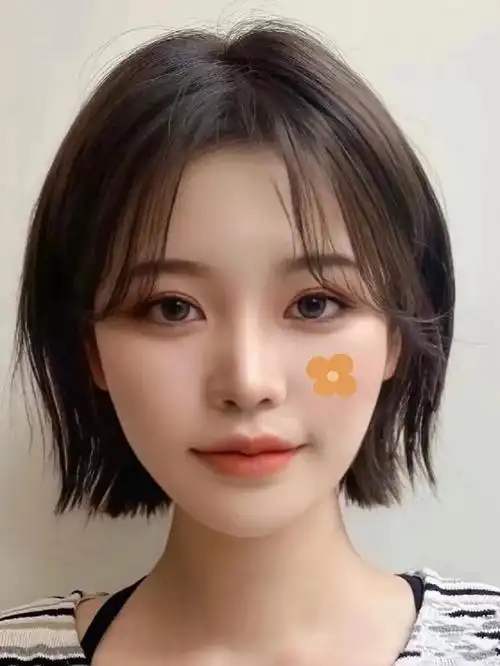 脸大适合什么发型_脸大适合的发型