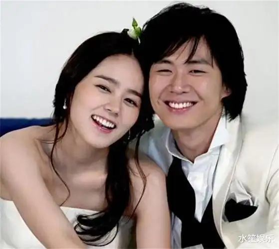 韩佳人|韩佳人庆祝结婚18周年纪念日,晒与老公延政勋甜蜜合照,大撒