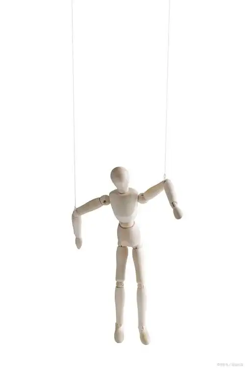 还要掀起波澜,只是因为这些牵线木偶还想在展现一下自己的