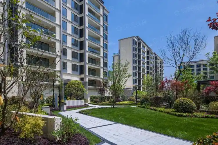 龙湖·景粼天著相册