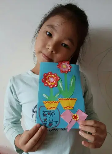 创意美术7岁段《教师节贺卡》