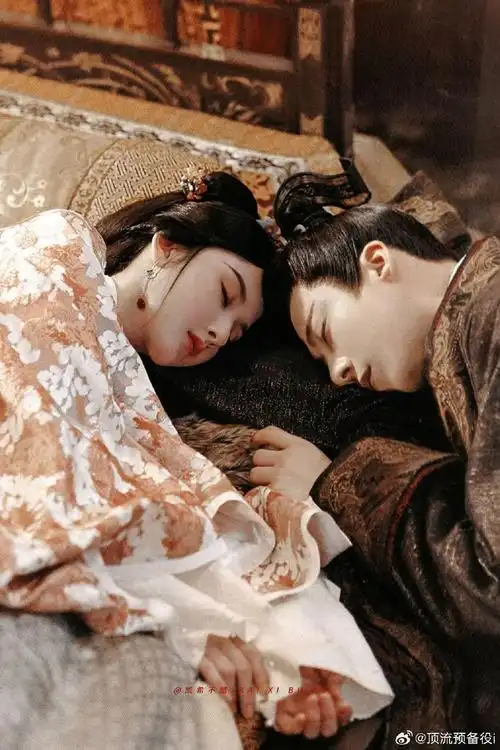 我不管蛮蛮一劭你俩进展到哪里了,现在就给我嘴一个啊啊啊啊!