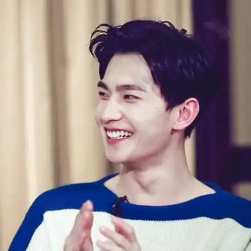 明星治愈笑容大赏#杨洋的笑容啊,真的是能温暖冬日的笑容笑起来的