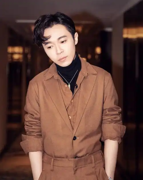 吴青峰 歌手-堆糖,美好生活研究所