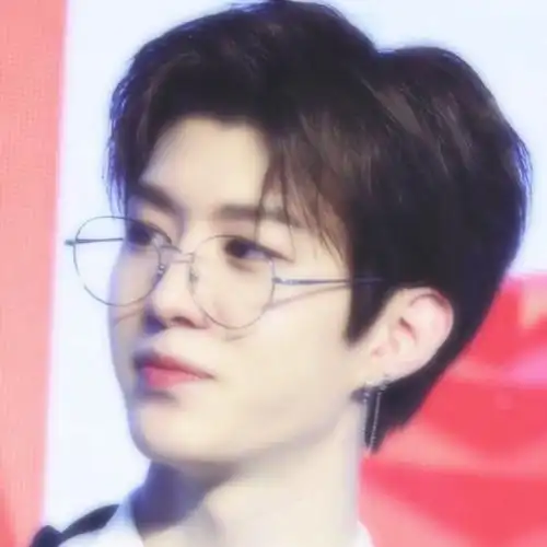 范丞丞头像/by.苏冉 - 堆糖,美图壁纸兴趣社区